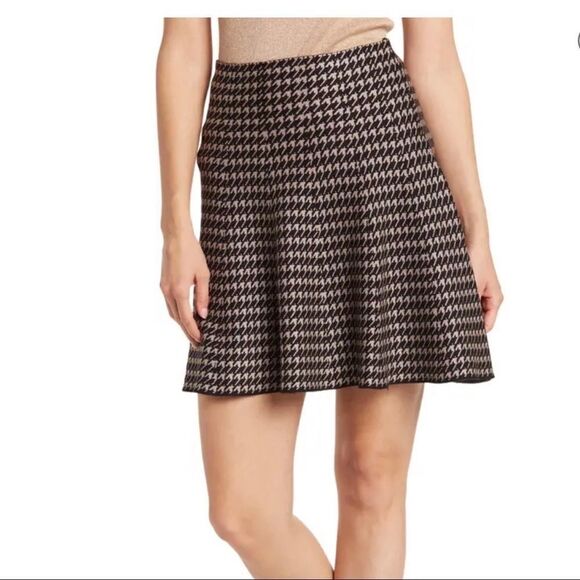 Max Studio Mini skirt houndstooth pattern size S 70s vintage vibe - Picture 1 of 9